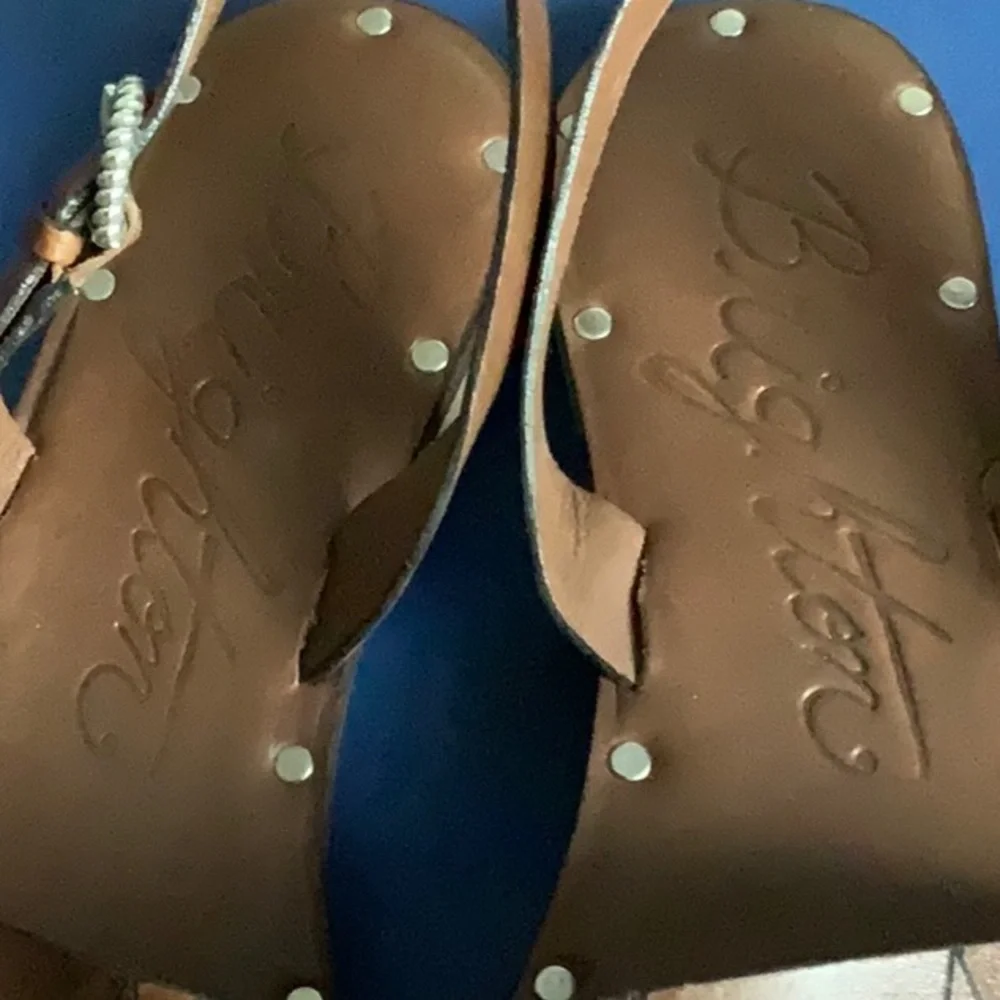 Women’s, Brighton, Leather, Asbury Sandals, Color Carmel, Size 7 - Picture 2 of 5